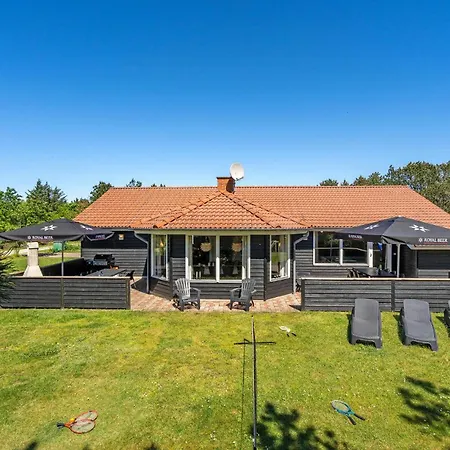 Ferienhaus Pet Friendly Home In Logstor With Sauna